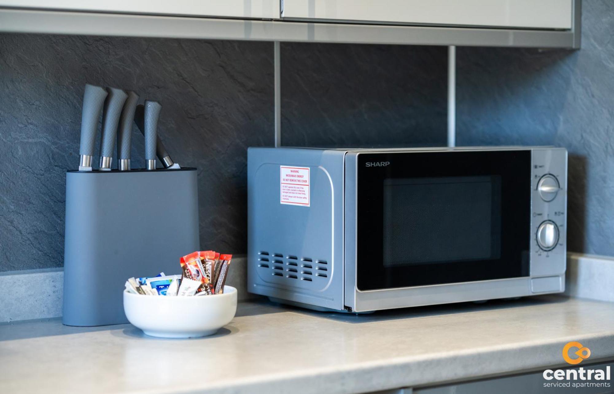Central Serviced Apartments - 2 Bedroom - Free Street Parking - Fast Wifi - Smart Tvs In All Rooms - Ground Level - Family Neighbourhood - 3 X Double Beds - Heating 24-7 - Trade Stays - Weekly & Monthly Offers Dundee Kültér fotó
