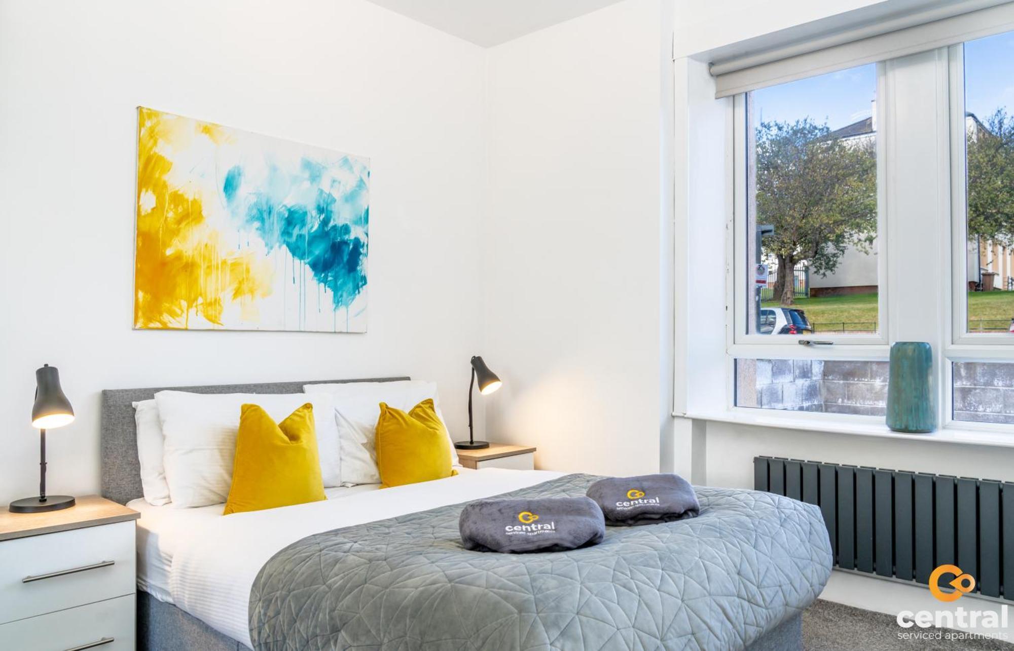 Central Serviced Apartments - 2 Bedroom - Free Street Parking - Fast Wifi - Smart Tvs In All Rooms - Ground Level - Family Neighbourhood - 3 X Double Beds - Heating 24-7 - Trade Stays - Weekly & Monthly Offers Dundee Kültér fotó